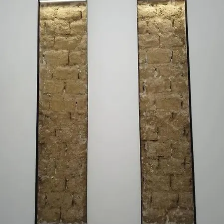 La Finestra Sul Ladiri * Monserrato