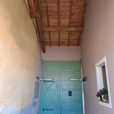 Apartment La Finestra Sul Ladiri